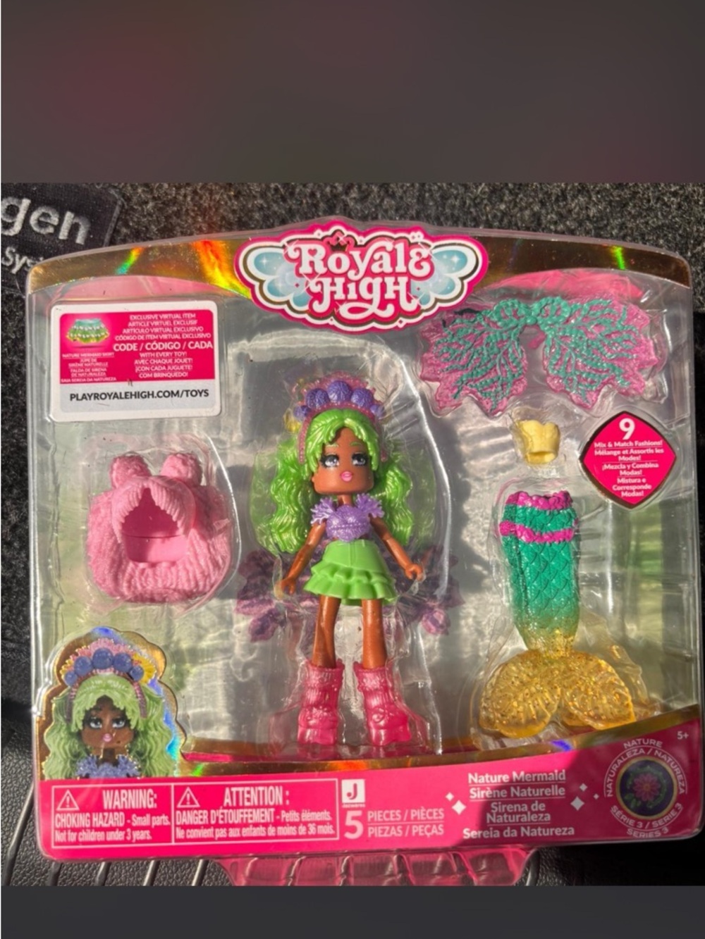 Royal high Nature Mermaid Doll - Green Hair with Pink Outfit w codes - Picture 3 of 6